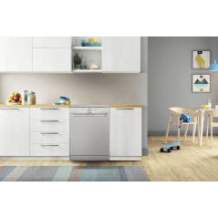 Indesit Lavastoviglie a libera installazione D2F HK26 S - D2F HK26 S