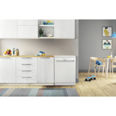 Indesit Lavastoviglie a libera installazione D2F HK26 - D2F HK26