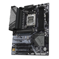 GIGABYTE B650 EAGLE AX Scheda madre - AMD Ryzen serie 9000, VRM a 12+2+2 fasi, fino a 7600 MHz DDR5 (OC), 1xPCIe 5.0 + 2xPCIe