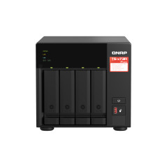 QNAP TS-473A + QSW-1105-5T Bundle Pack NAS Tower Ryzen Embedded V1500B 8 GB DDR4 0 TB QNAP Turbo System Nero