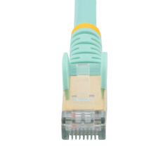 StarTech.com Cavo di rete Ethernet RJ45 CAT6a da 7m - Acqua